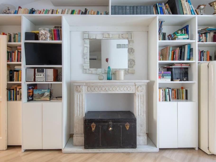 Apartment Station Enchanting Rom