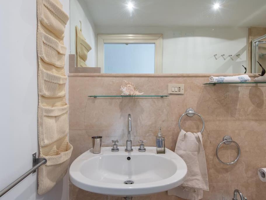 Station Enchanting Apartment Rom