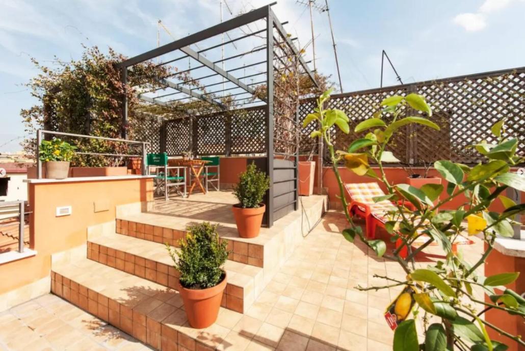 Apartment Station Enchanting